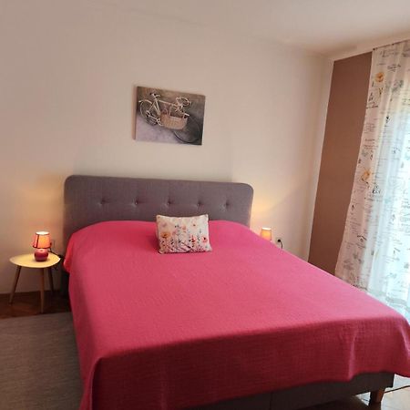Apartment Suzi Valdebek Pula Luaran gambar