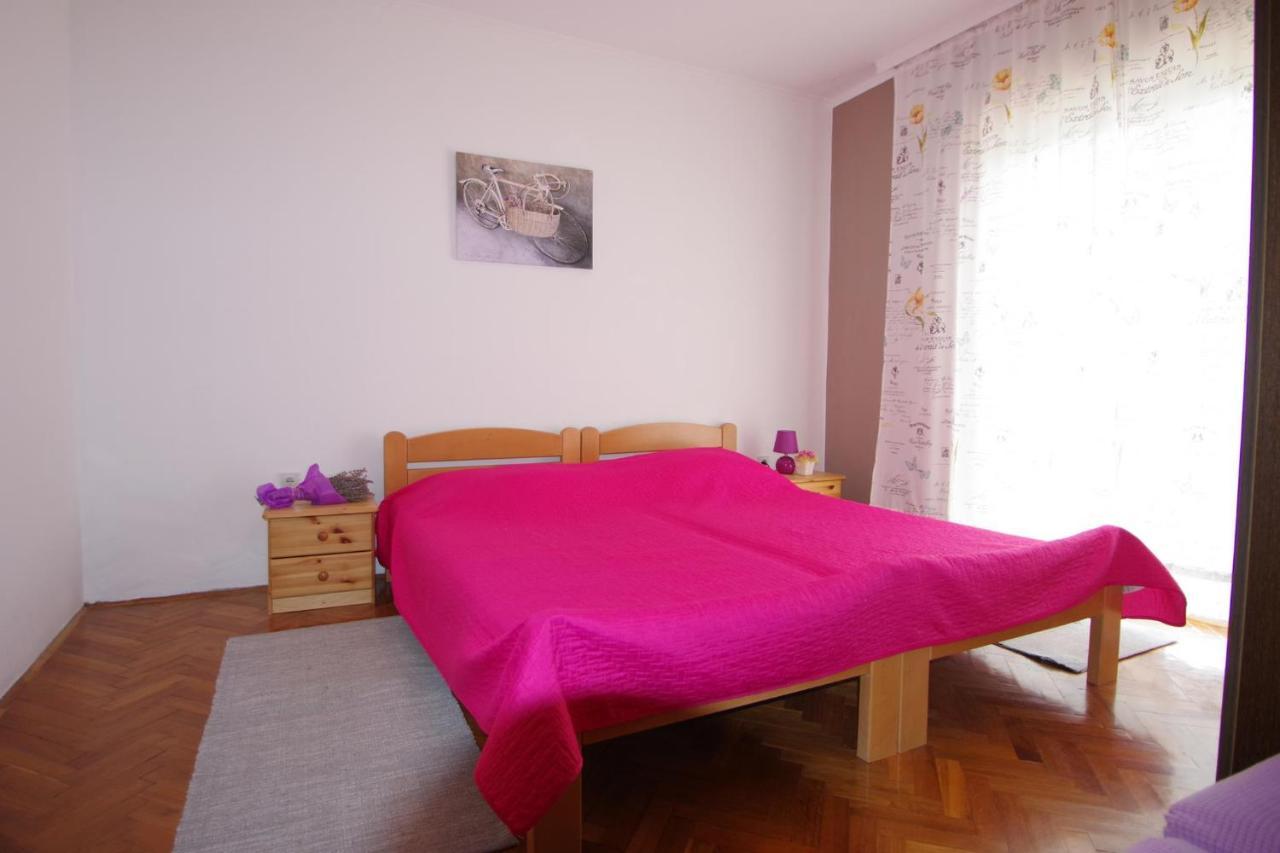 Apartment Suzi Valdebek Pula Luaran gambar